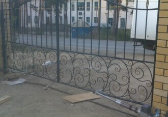 Наши работы по установке ворот и дверей